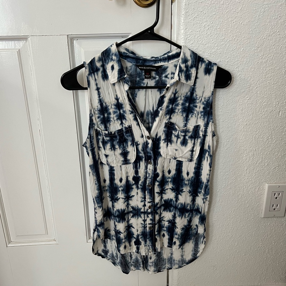 Button Up Tank Top; Blue, Off-White, Tan tie dyed design.